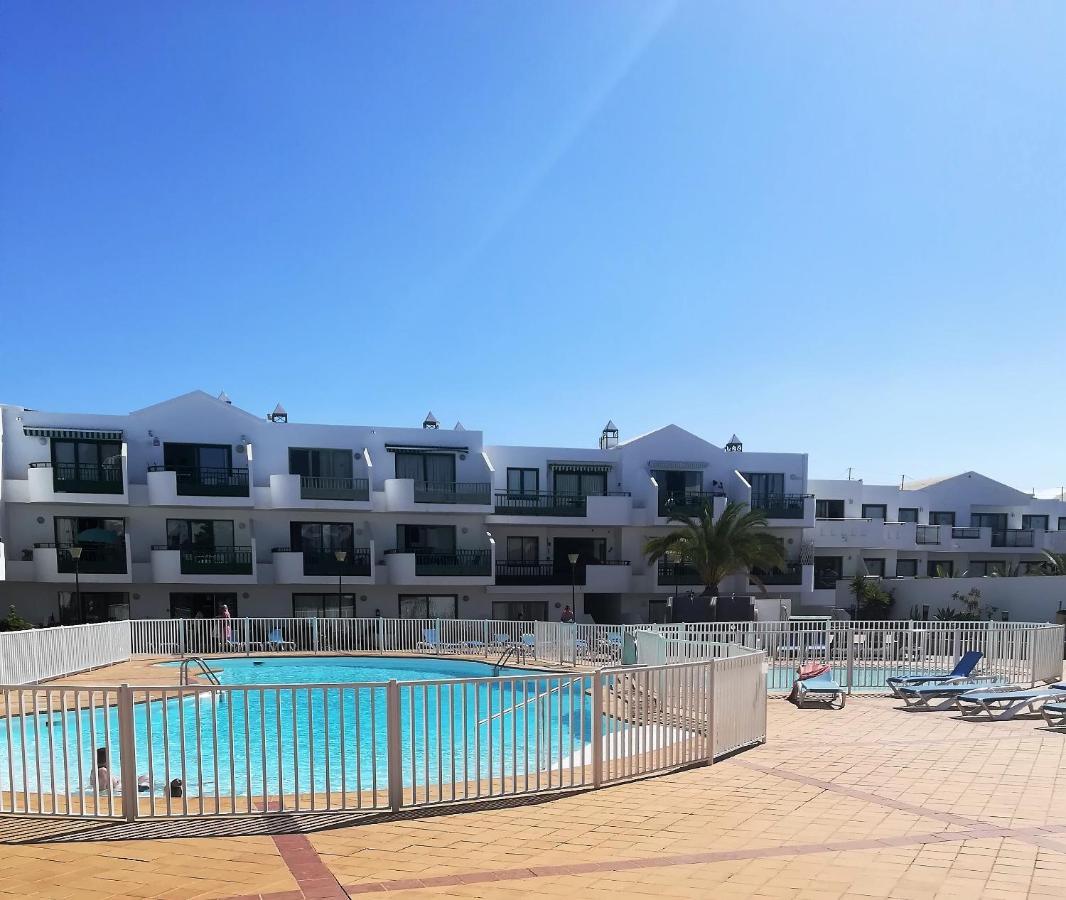 Marina Beach-Apartamentos Tahiche Costa Teguise Εξωτερικό φωτογραφία